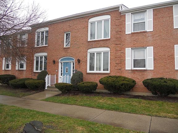 5th image of 2629 Elmwood Ave APT 8
