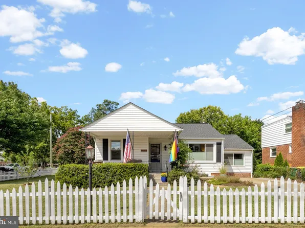 5600 36th Ave, Hyattsville, MD 20782