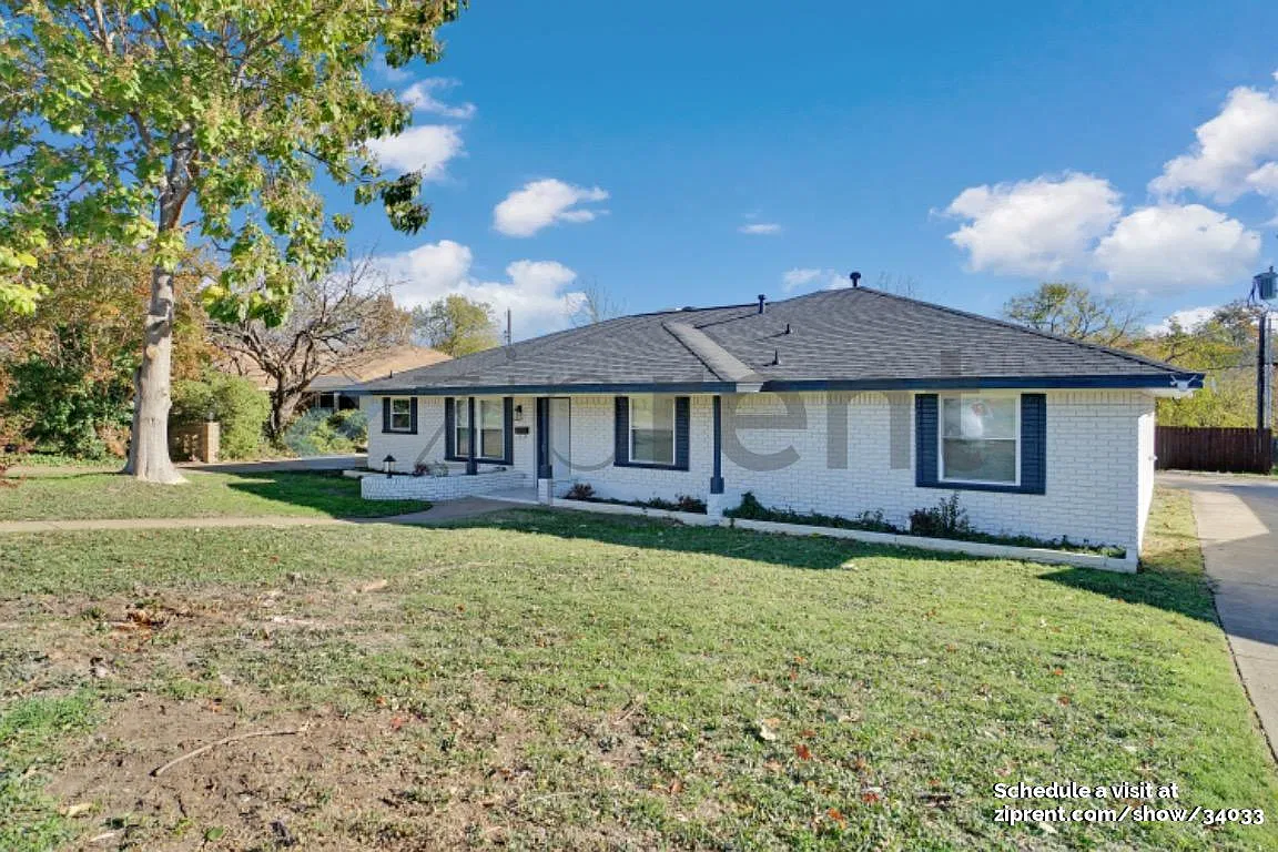 4 bed, 2.5 bath, 1889 sqft, $2,650 — Photo 2