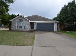 96 Elmwood Trl, Waxahachie, TX 75165