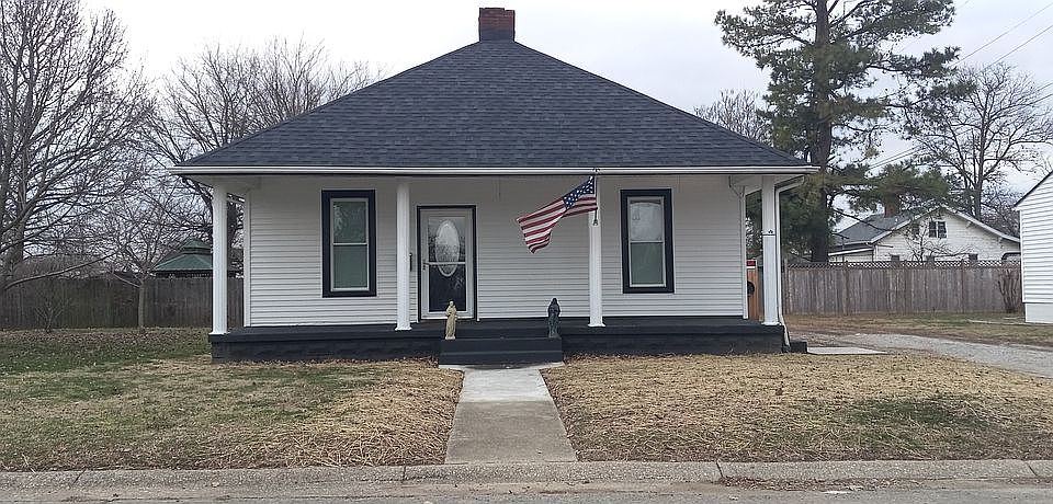 1st image of 940 Audubon Ave