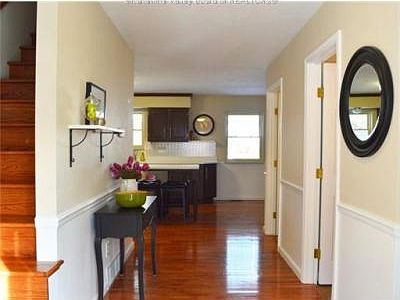 3rd image of 5404 Luray Ln