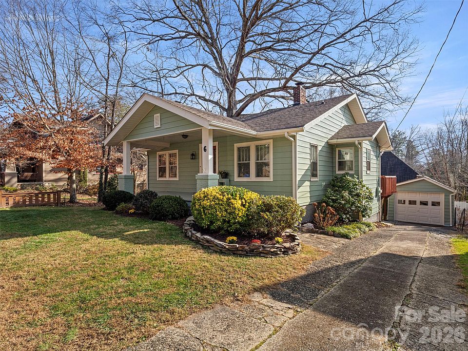 1st image of 6 Buckingham Ct