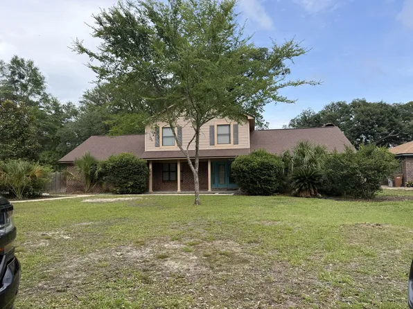 3132 Waterview Dr, Milton, FL 32583