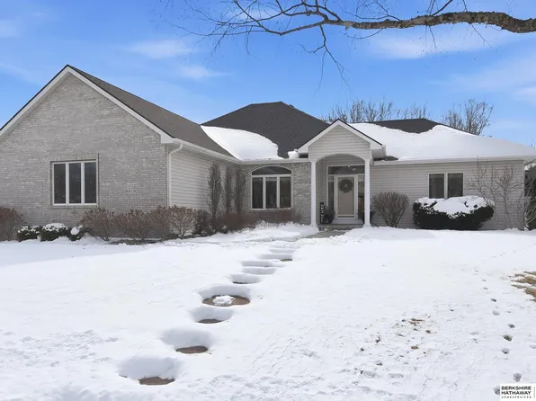 6410 Van Buren Dr, Omaha, NE 68135