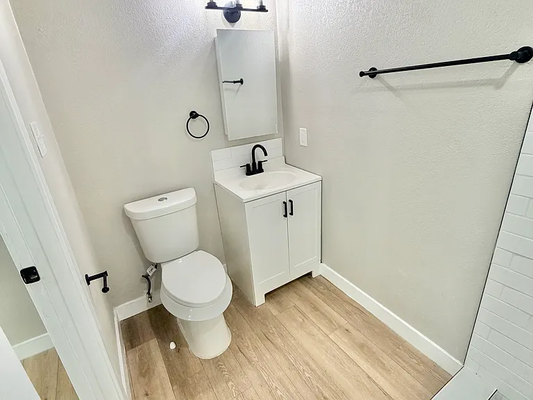 7510 Stagecoach Dr — Photo 17