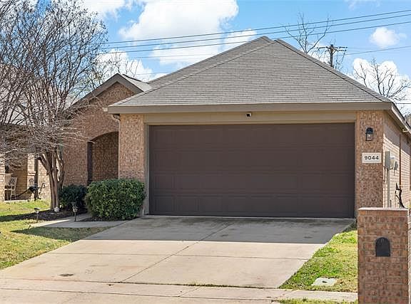 2nd image of 9044 Sun Haven Way
