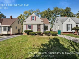21411 Hillgrove Ave, Maple Heights, OH 44137