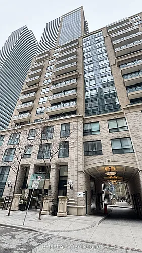 35 Hayden St Photo 1