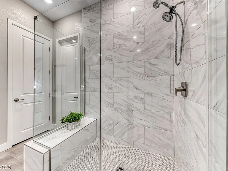 375 Portus Delphini Ct — Photo 24