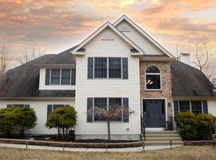 314 Ginger Ln, East Stroudsburg, PA 18301