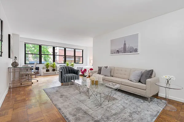 Sold by Compass | media 1