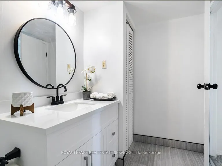 1450 Glen Abbey Gate #934 — Photo 20