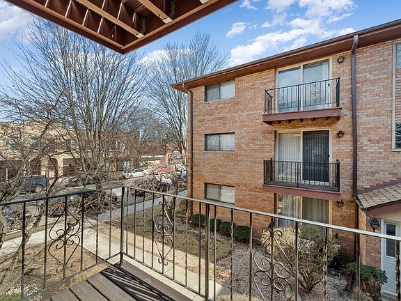 2nd image of 5825 W Higgins Ave APT 2A