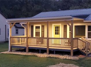 753 Bryant St, Eden, NC 27288