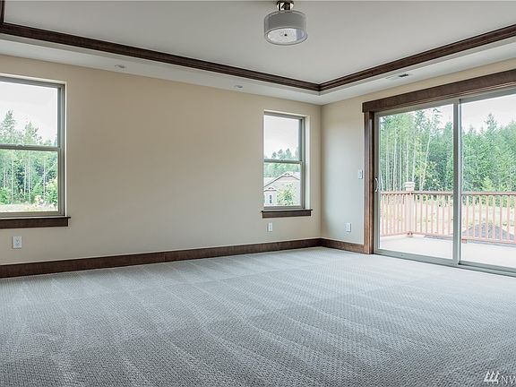 3rd image of 11123 143rd Ave NE