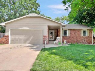 240 Centennial Rd, Mulvane, KS 67110