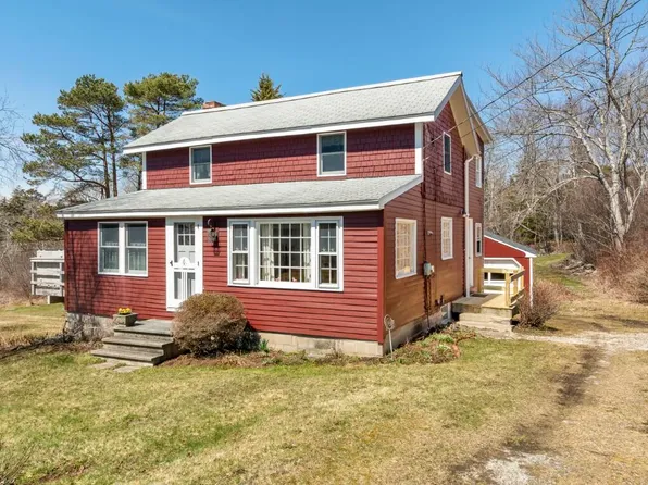 9 Cosy Harbor, Southport, ME 04576