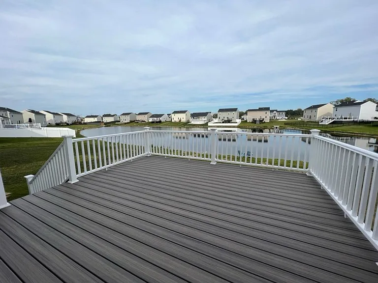 449 Regina Dr — Photo 11