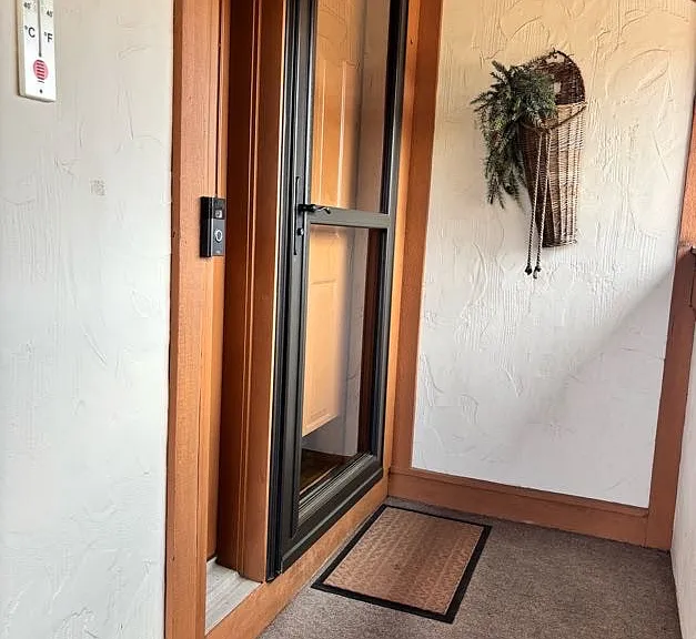 1403 Fleetwood Plz — Photo 2