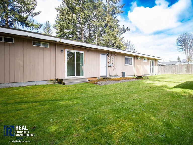 7619 Douglas St W #3 — Photo 23