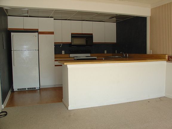 4th image of 2749 Sullins St #B307