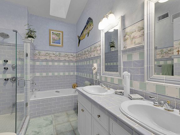 5th image of 651 9th St