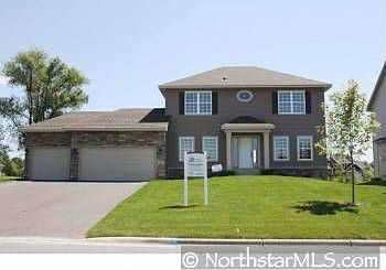 1st image of 10552 Noble Ave N