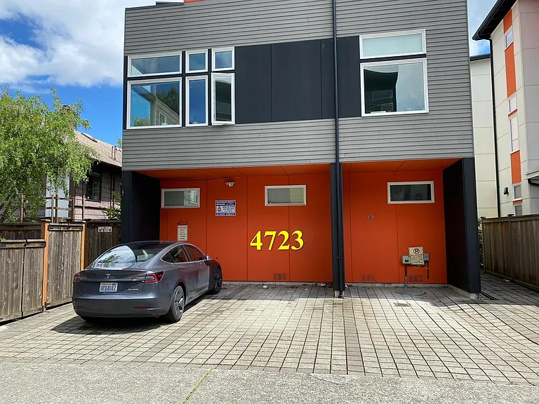 4723C 9th Ave NE — Photo 25