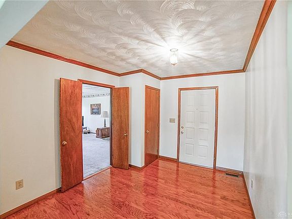 4th image of 4973 Arabian Dr