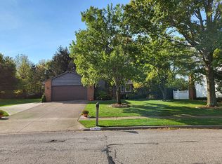 821 Riva Ridge Blvd, Columbus, OH 43230