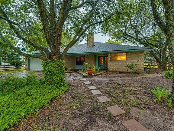 4th image of 4840 Diamond Creek Dr