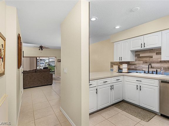 5th image of 1315 SW 47th Ter APT 103