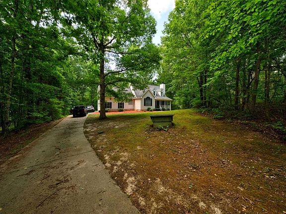 4th image of 3419 Otter Dr