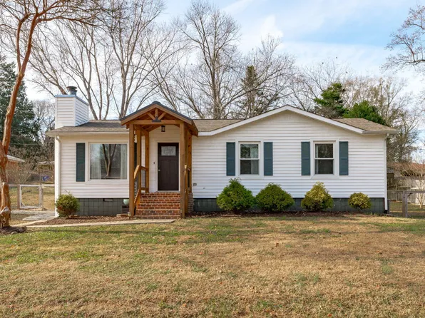 31 Lockville St N, Pittsboro, NC 27312