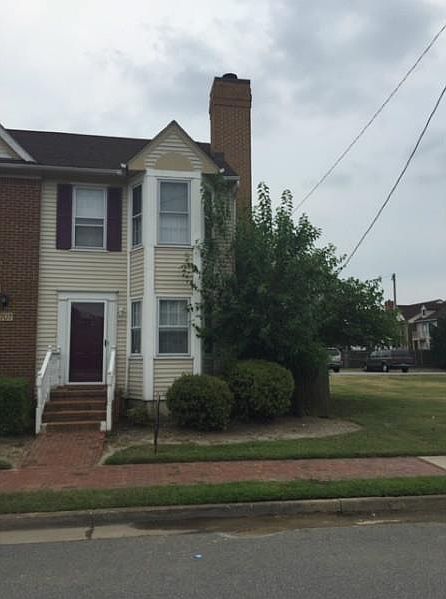 1st image of 709 North St