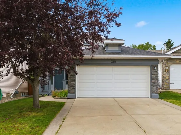 319 E Citadel Hills Pl NW, Calgary, AB T3G 3X1