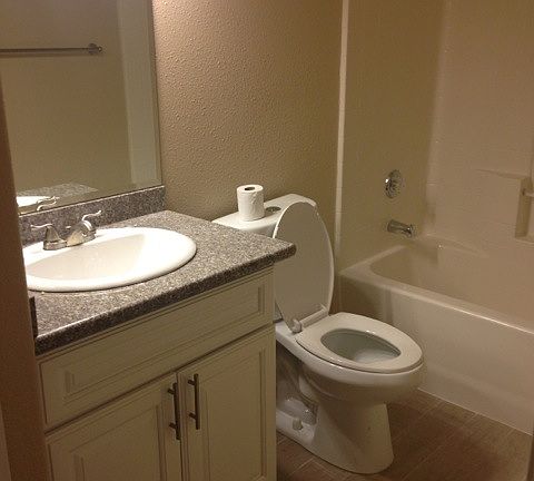 5th image of 3066 Tarpon Dr Unit 103