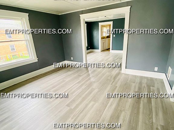 4th image of 1301 W 5th St #2