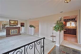 5th image of 1351 Woodland Cir