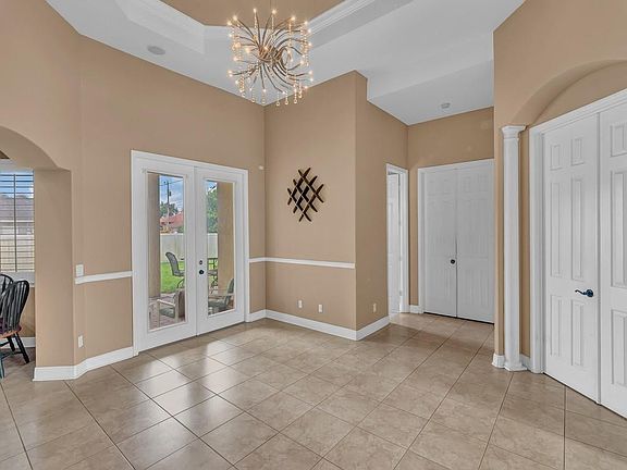 4th image of 5292 NW South Delwood Drive