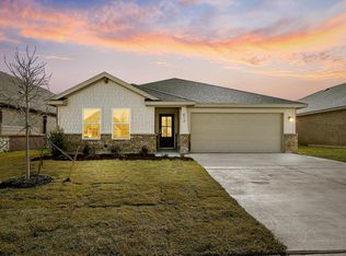 413 Rose Ave, Cleburne, TX 76033