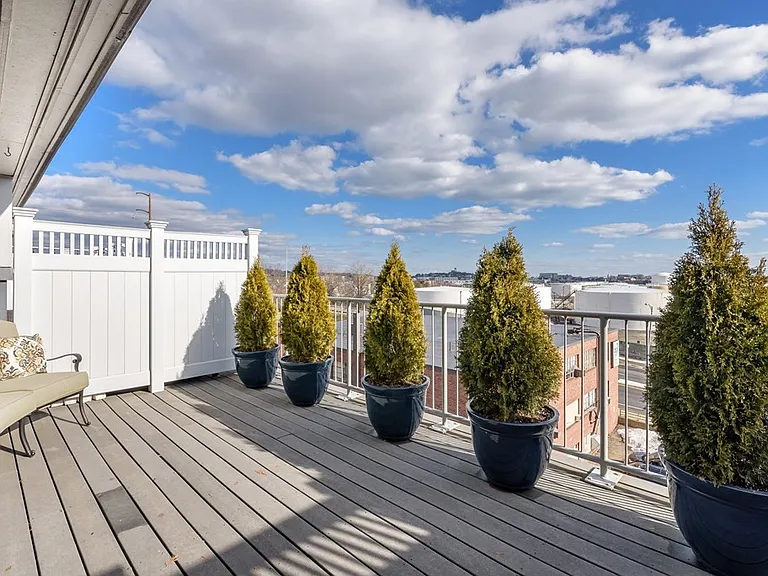 210 Broadway #404 — Photo 13