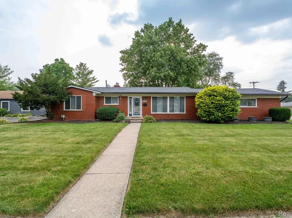 27381 Gail Dr, Warren, MI 48093