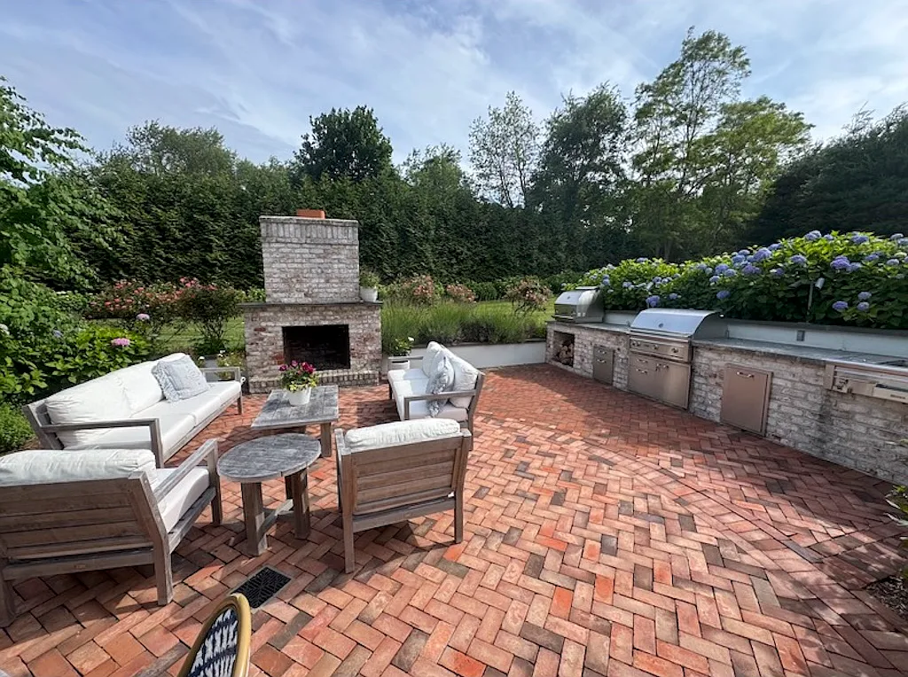 Magnificent Shelter Island Summer House — Photo 3