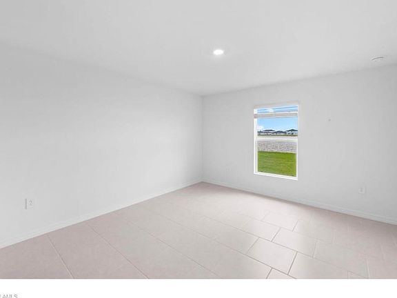 5th image of 17260 Cantu Ct