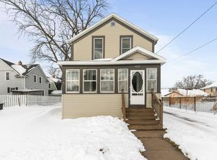 1009 Jefferson St, Oshkosh, WI