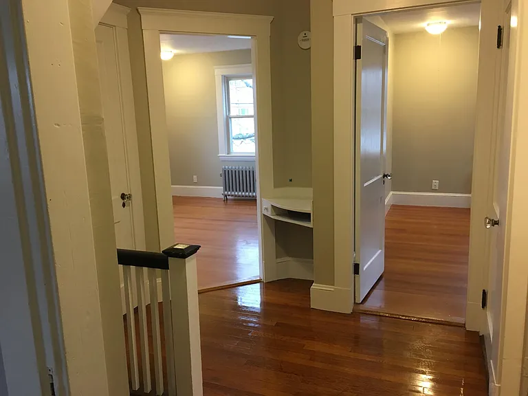 Hallway, looking into bedrooms