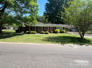 1706 Pinedell Ave, Monroe, NC 28110