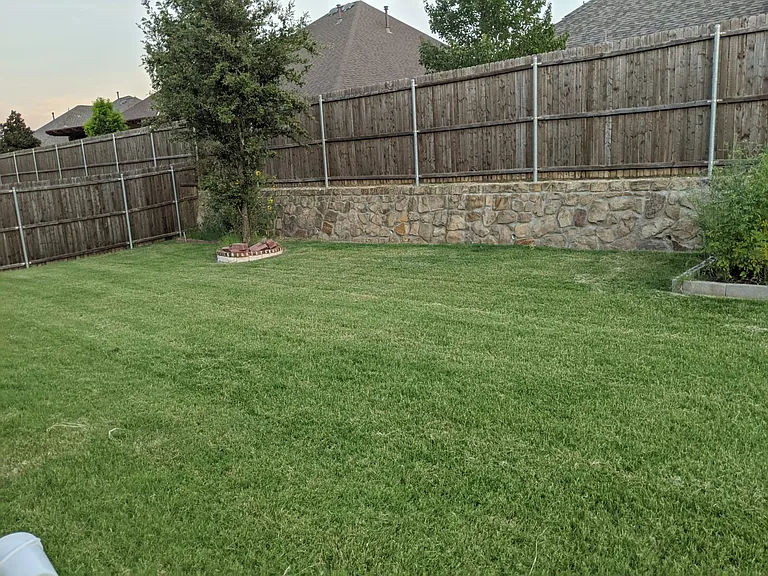 9621 Baltic Ln — Photo 22